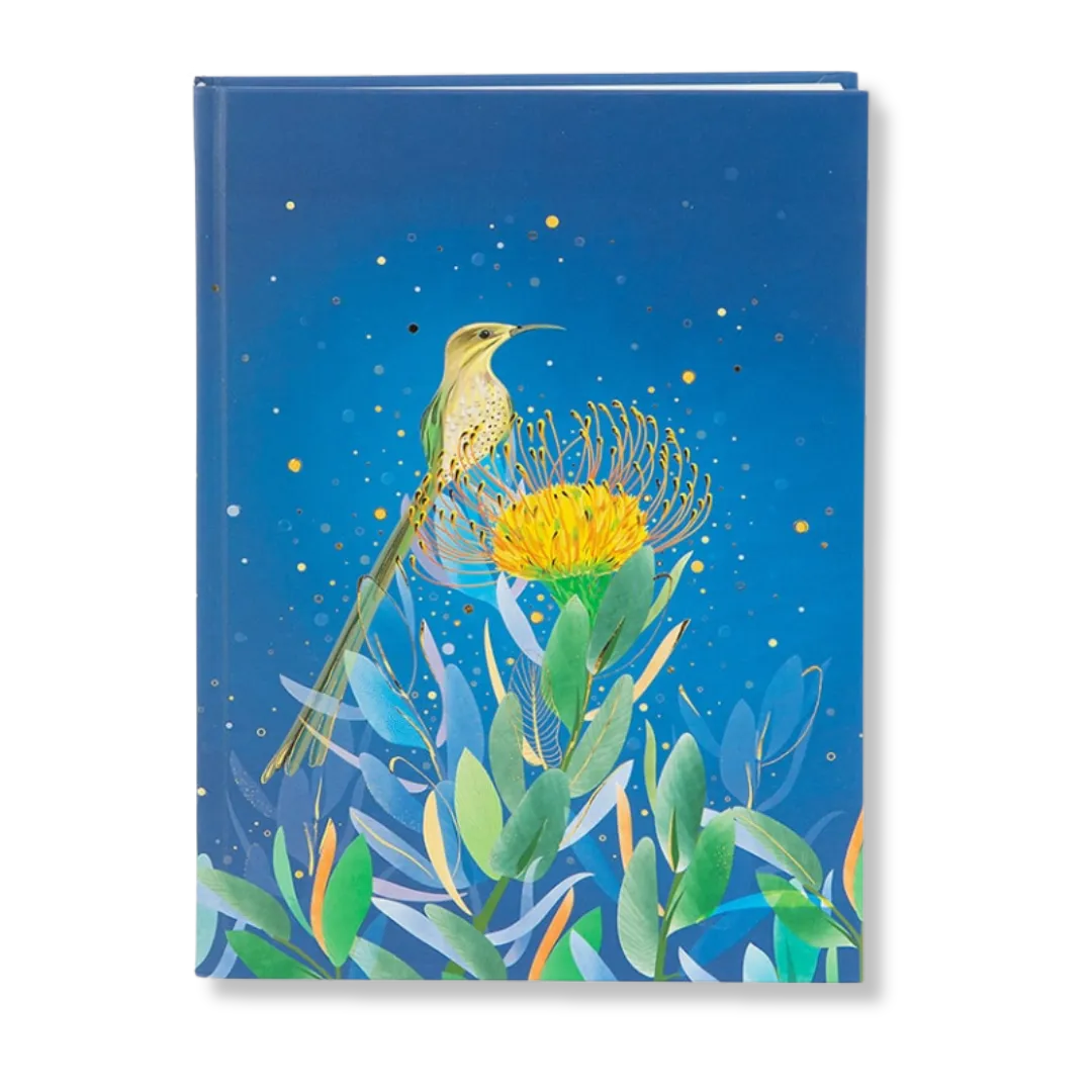 Vorderseite des dunkelblauen A5 Notizbuchs 'Sensitive' mit Hardcover und Kolibri-Motiv.